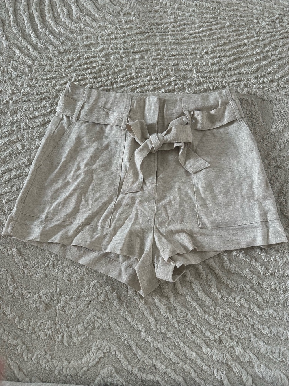 H&M Light Beige High-Waist Tie-Belt Shorts